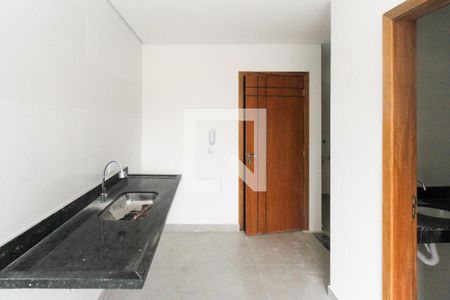 Sala/Cozinha de apartamento para alugar com 1 quarto, 32m² em Vila Paulo Silas, São Paulo