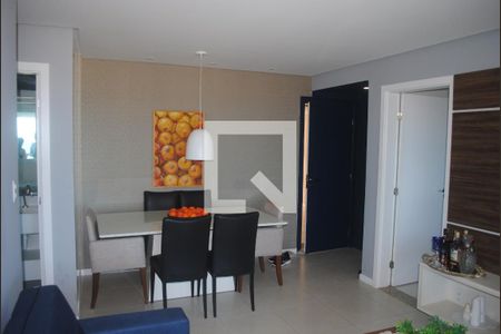 Sala  de apartamento para alugar com 2 quartos, 76m² em Pituaçu, Salvador