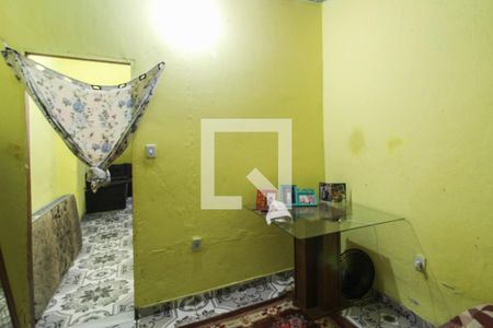 Quarto 1 de casa para alugar com 2 quartos, 50m² em Nova Piam, Belford Roxo