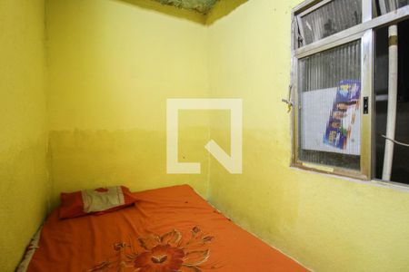 Quarto 2 de casa para alugar com 2 quartos, 50m² em Nova Piam, Belford Roxo