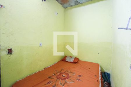 Quarto 2 de casa para alugar com 2 quartos, 50m² em Nova Piam, Belford Roxo