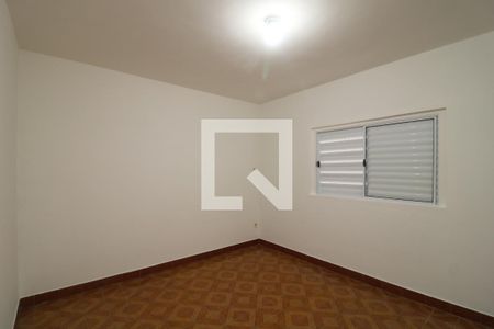 Quarto de casa para alugar com 2 quartos, 90m² em Vila Antonieta, São Paulo