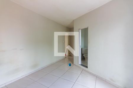 Suíte de casa para alugar com 3 quartos, 150m² em Umuarama, Osasco