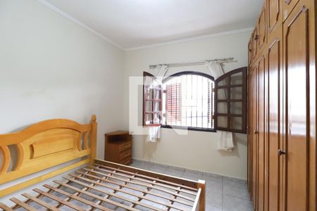 Quarto 2 de casa para alugar com 4 quartos, 240m² em Vila Sabrina, São Paulo