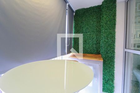 Varanda de kitnet/studio para alugar com 1 quarto, 31m² em Indianópolis, São Paulo