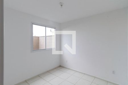 Quarto 2 de apartamento para alugar com 2 quartos, 52m² em Arvoredo Ii, Contagem