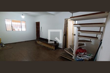 Sala de casa à venda com 3 quartos, 255m² em Jardim Sao Mateus, Taboão da Serra