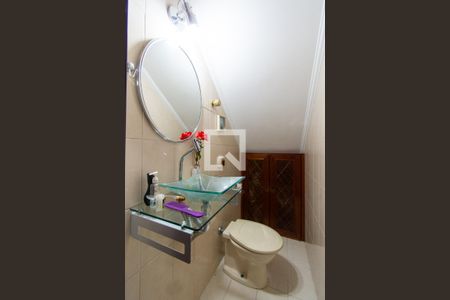 Lavabo de casa para alugar com 2 quartos, 200m² em Jardim Vila Galvao, Guarulhos