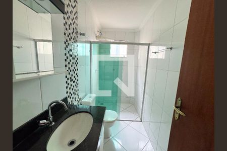 Banheiro de casa à venda com 3 quartos, 191m² em Novo Eldorado, Contagem