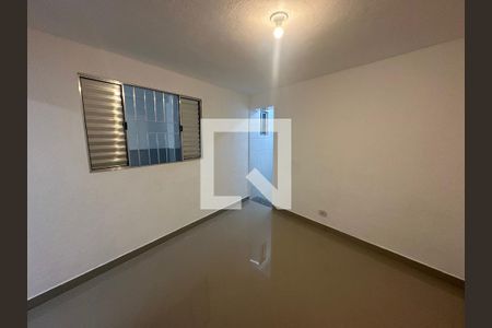 Quarto de casa para alugar com 1 quarto, 30m² em Vila Capitao Rabelo, Guarulhos