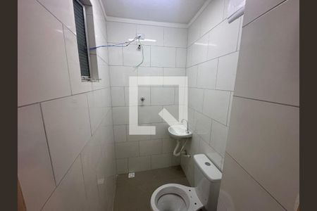 Banheiro de casa para alugar com 1 quarto, 30m² em Vila Capitao Rabelo, Guarulhos