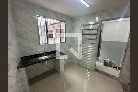 Cozinha de casa para alugar com 1 quarto, 30m² em Vila Capitao Rabelo, Guarulhos