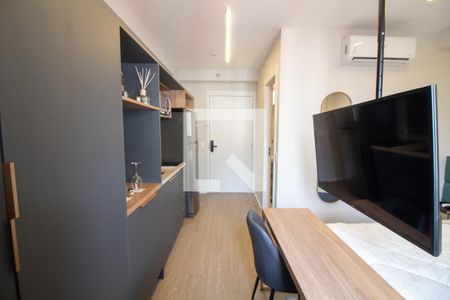 Sala / Quarto - Studio de kitnet/studio para alugar com 1 quarto, 25m² em Santo Amaro, São Paulo