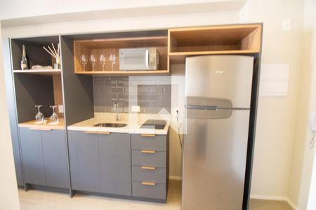 Cozinha de kitnet/studio para alugar com 1 quarto, 25m² em Santo Amaro, São Paulo