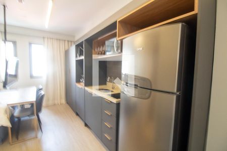 Cozinha de kitnet/studio para alugar com 1 quarto, 25m² em Santo Amaro, São Paulo