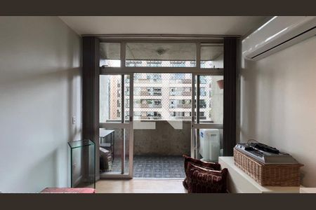 Varanda de apartamento para alugar com 3 quartos, 100m² em Paraíso, São Paulo