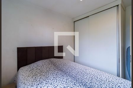 Quarto 1 de apartamento para alugar com 2 quartos, 46m² em Parque Munhoz, São Paulo