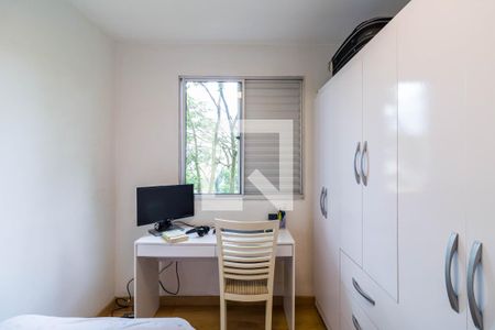 Quarto 2 de apartamento para alugar com 2 quartos, 46m² em Parque Munhoz, São Paulo