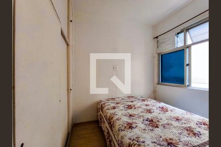 Quarto 1 de apartamento para alugar com 2 quartos, 50m² em Grajaú, Rio de Janeiro