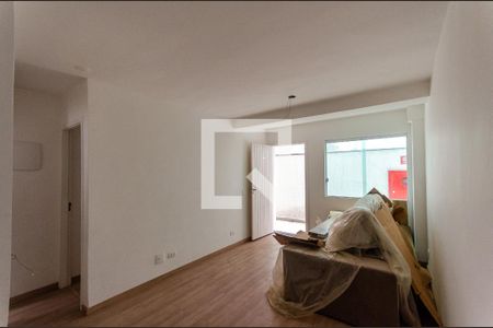 Sala de apartamento à venda com 2 quartos, 50m² em Vila Palmeiras, São Paulo