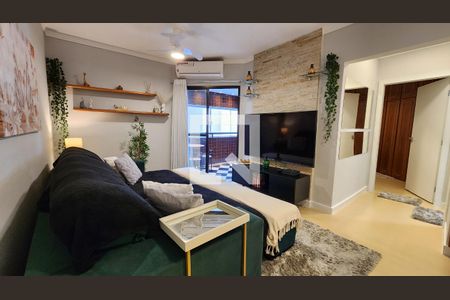 Sala de apartamento para alugar com 1 quarto, 54m² em Vila Matias, Santos