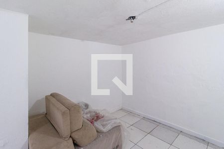 Quarto de casa para alugar com 1 quarto, 50m² em Km 18, Osasco