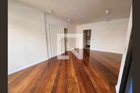 Sala de apartamento para alugar com 3 quartos, 114m² em Vila Itapura, Campinas