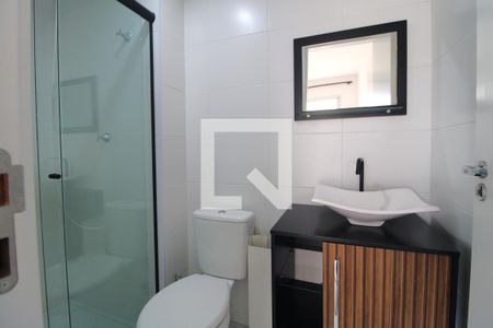 Banheiro de apartamento para alugar com 1 quarto, 29m² em Jardim Prudência, São Paulo