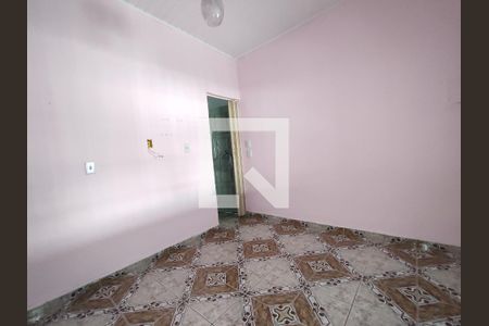 Quarto 1 de casa para alugar com 2 quartos, 68m² em Vila Santa Margarida, Ferraz de Vasconcelos