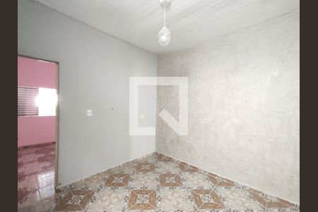 Sala de casa para alugar com 2 quartos, 68m² em Vila Santa Margarida, Ferraz de Vasconcelos