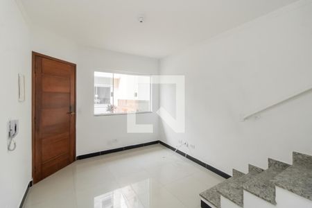 Sala de casa de condomínio para alugar com 2 quartos, 60m² em Jardim Popular, São Paulo