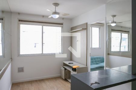 Sala de apartamento para alugar com 2 quartos, 43m² em Barra Funda, São Paulo