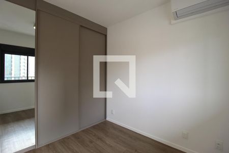 Quarto de kitnet/studio para alugar com 1 quarto, 32m² em Moema, São Paulo