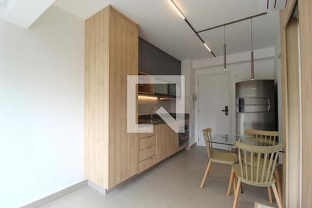 Sala/Cozinha de kitnet/studio para alugar com 1 quarto, 32m² em Moema, São Paulo