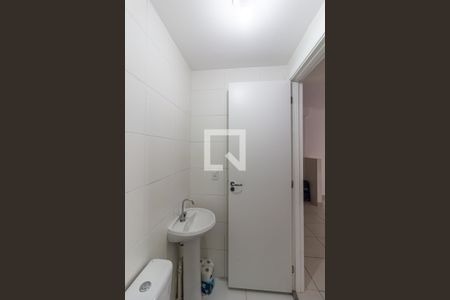 Apartamento para alugar com 32m², 2 quartos e sem vaga Apartamento para alugar com 32m², 2 quartos e sem vagaBanheiro