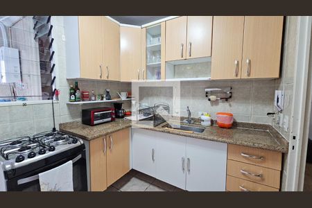 Cozinha de apartamento à venda com 3 quartos, 74m² em Vila Sofia, São Paulo