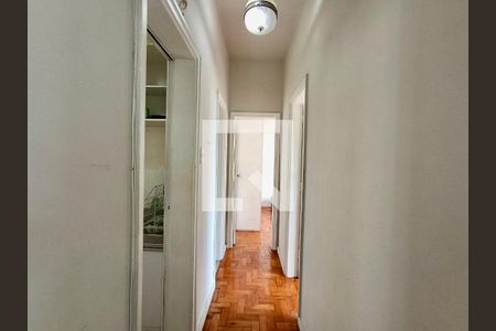 Corredor  de apartamento à venda com 2 quartos, 70m² em Copacabana, Rio de Janeiro