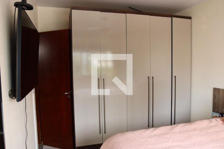 Quarto 1 de apartamento para alugar com 2 quartos, 60m² em Jardim Goiás, Goiânia