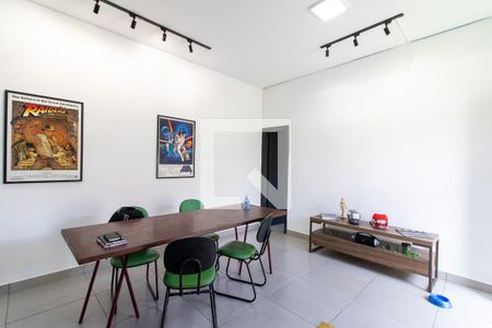 Sala de casa para alugar com 2 quartos, 152m² em Vila Angelino Rossi, Campinas