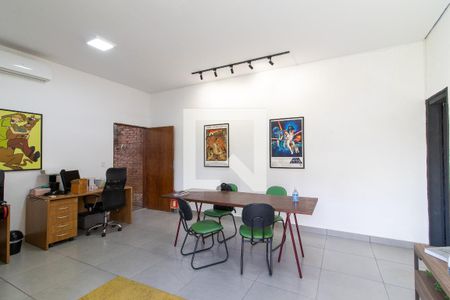 Sala de casa para alugar com 2 quartos, 152m² em Vila Angelino Rossi, Campinas