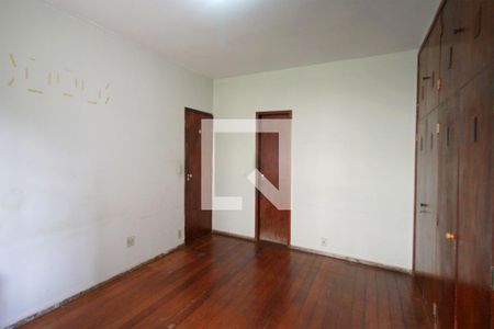 Suite de apartamento para alugar com 4 quartos, 140m² em Cruzeiro, Belo Horizonte