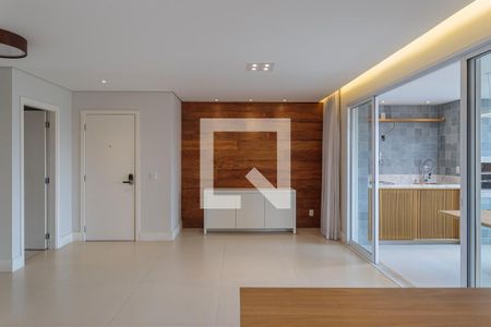 Sala de apartamento à venda com 2 quartos, 112m² em Vila Olímpia, São Paulo