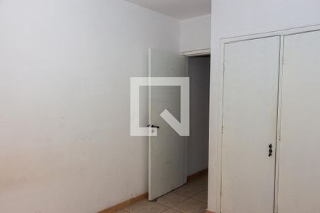 Quarto 2 de casa para alugar com 4 quartos, 140m² em Jardim Umuarama, São Paulo