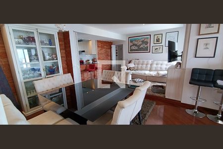 Sala de apartamento para alugar com 3 quartos, 163m² em Vila Suzana, São Paulo