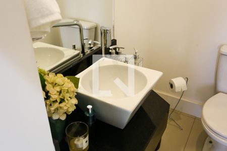 Lavabo de apartamento à venda com 3 quartos, 132m² em Vila Andrade, São Paulo