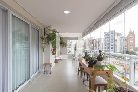 Varanda de apartamento à venda com 3 quartos, 209m² em Tatuapé, São Paulo