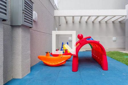 Studio à venda com 15m², 1 quarto e sem vaga Studio à venda com 15m², 1 quarto e sem vagaÁrea Comum - Playground