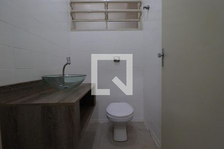 Lavabo de casa para alugar com 4 quartos, 200m² em Jardim Macedo, Ribeirão Preto