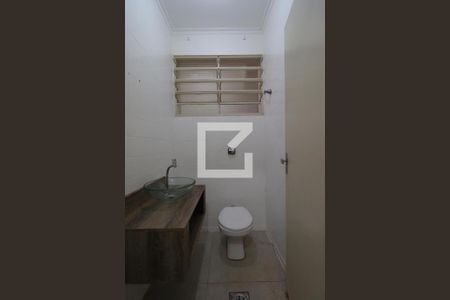 Lavabo de casa para alugar com 4 quartos, 200m² em Jardim Macedo, Ribeirão Preto