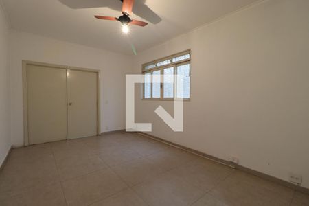 Sala de casa para alugar com 4 quartos, 200m² em Jardim Macedo, Ribeirão Preto